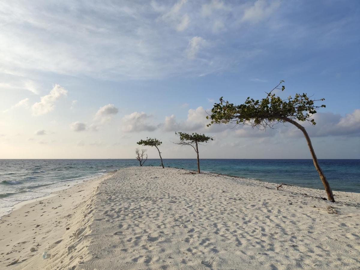 Ukulhas Villa Beach Hotel Dış mekan fotoğraf