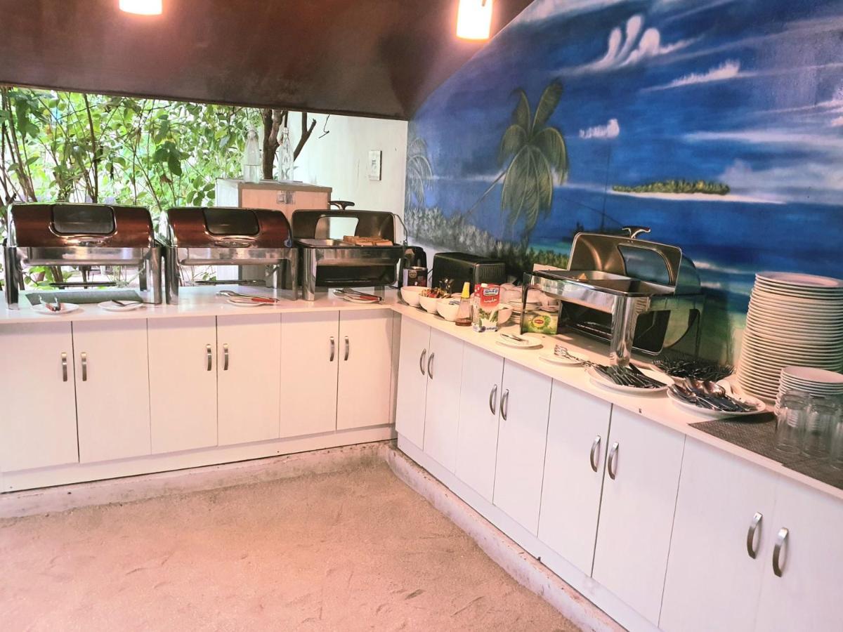 Ukulhas Villa Beach Hotel Dış mekan fotoğraf