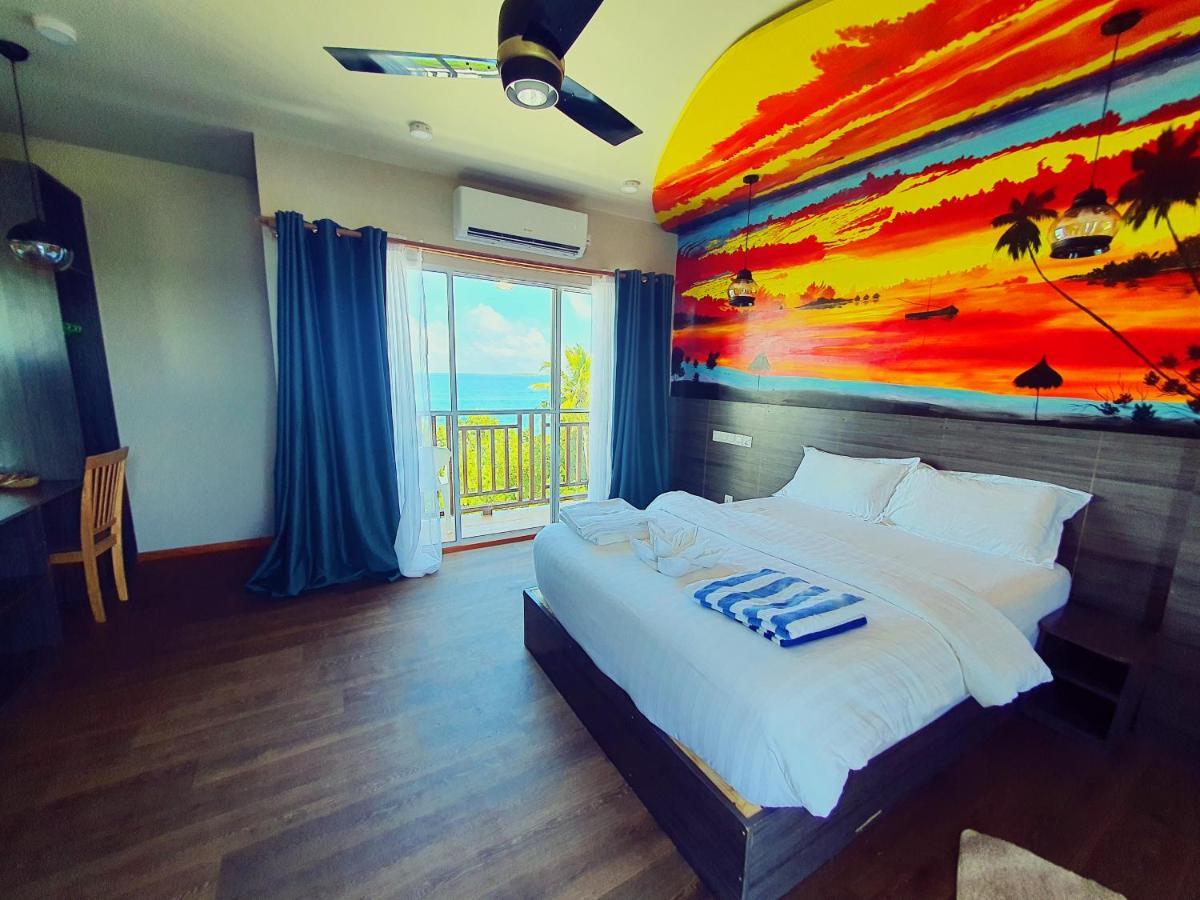 Ukulhas Villa Beach Hotel Dış mekan fotoğraf