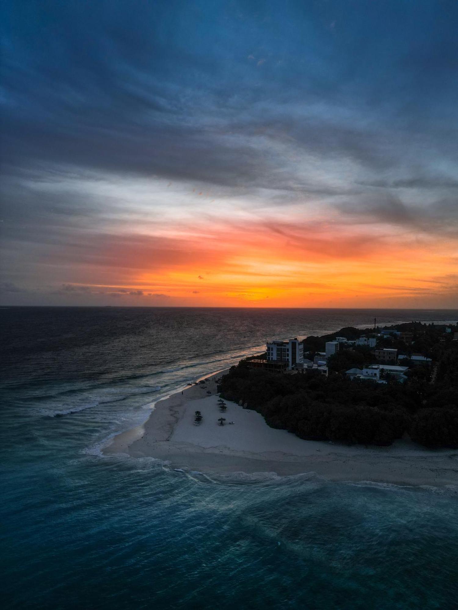 Ukulhas Villa Beach Hotel Dış mekan fotoğraf