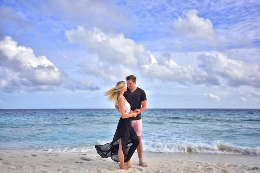 Ukulhas Villa Beach Hotel Dış mekan fotoğraf
