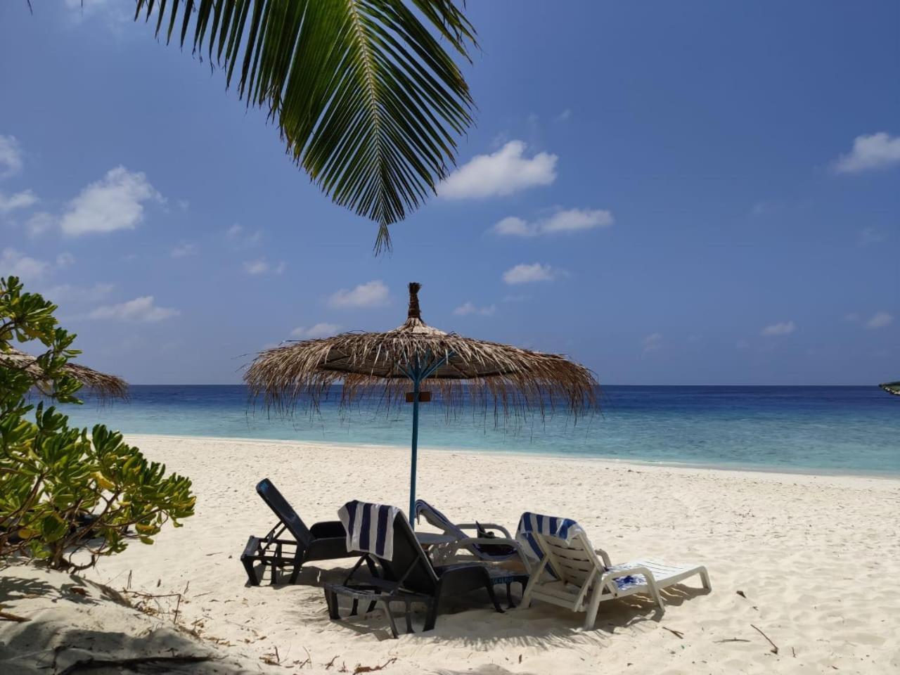 Ukulhas Villa Beach Hotel Dış mekan fotoğraf