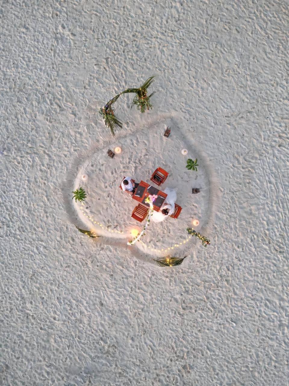 Ukulhas Villa Beach Hotel Dış mekan fotoğraf